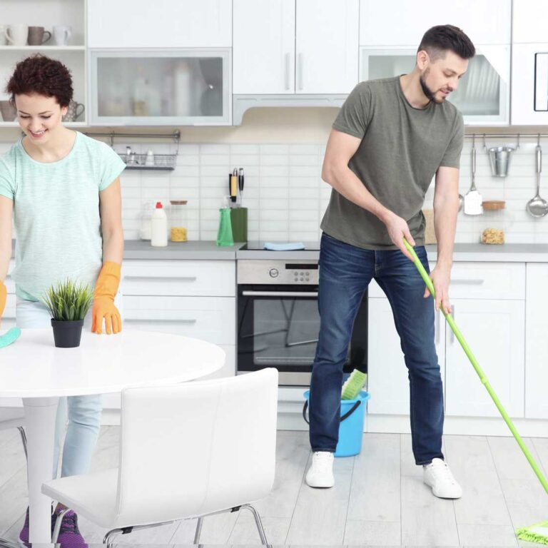 domestic-couple-happy-l happy domestic couple